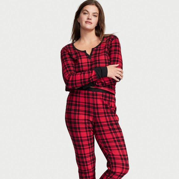 VS L Thermal Long Pajama Set Adorable Plaid Checkered Red Black PJ P.J. PJs NWT - Picture 3 of 14